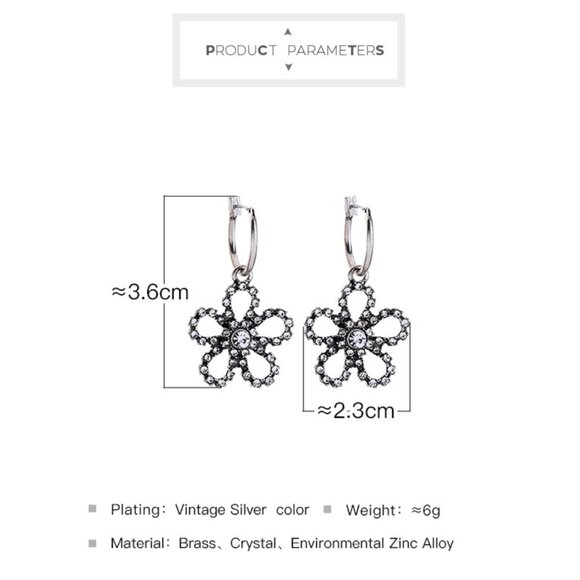 SILVER FLOWER EARRINGS - Picture 10 of 10